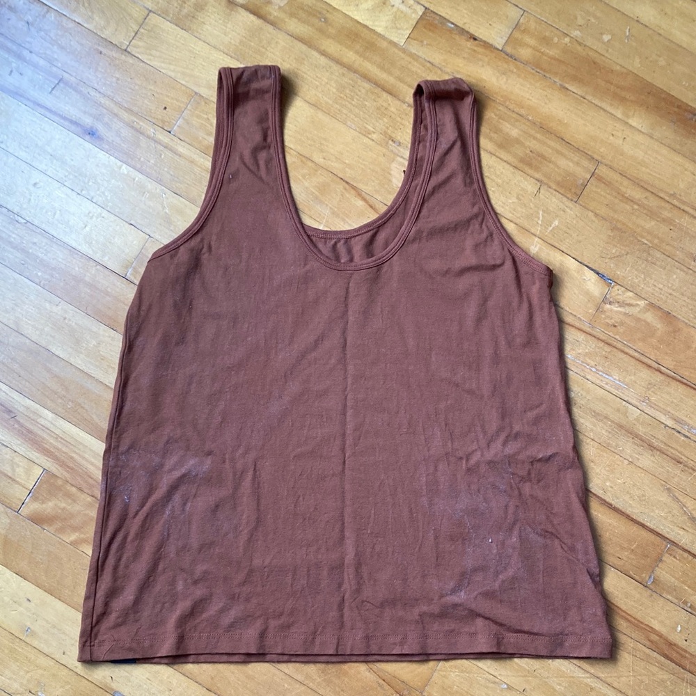 💚 Drapey Tan Tank Top